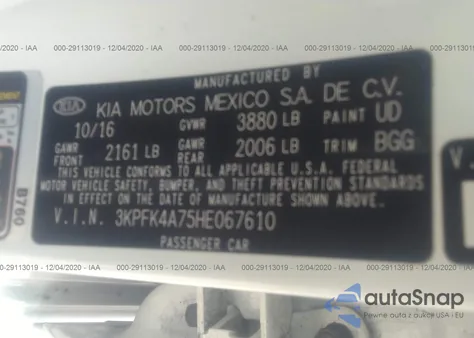 2017 Kia Forte Lx z USA, uszkodzony, nr VIN 3KPFK4A75HE067610